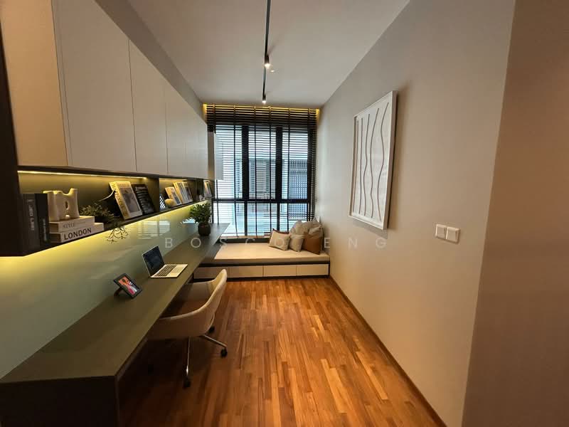 Semi-Detached House for Sale in Austin Crest (Johor Bahru) - Bosco Eng - Study - PropertyGuru.com.my