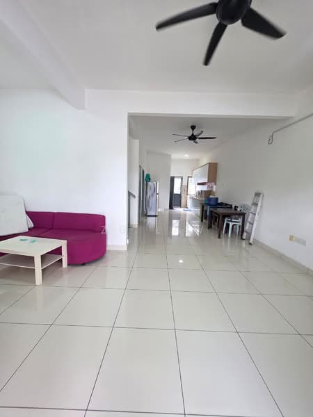 2-storey Terraced House for Sale in Batu Pahat (Johor) - ZG Law - Living Room - PropertyGuru.com.my