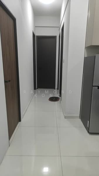 Condominium for Sale at Royal Strand @ Country Garden Danga Bay - Raymond Kong - Corridor - PropertyGuru.com.my
