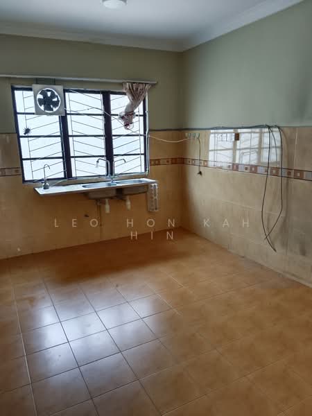 Rumah Teres 2-Tingkat untuk Dijual di Ara Damansara (Selangor) - Leo Hon Kah Hin - Kitchen - PropertyGuru.com.my