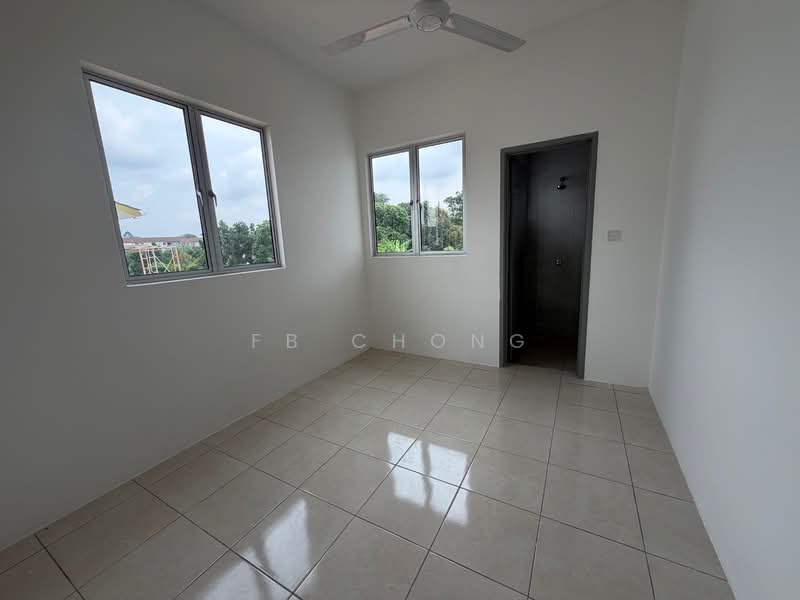 2-storey Terraced House for Sale in Desa Pinggiran Bayu (Mantin) - FB Chong - Interior - PropertyGuru.com.my