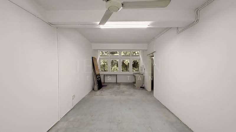 Shop / Office for Rent in Taman United (Jalan Klang Lama (Old Klang Road)) - Jess Tan - Open space area - PropertyGuru.com.my
