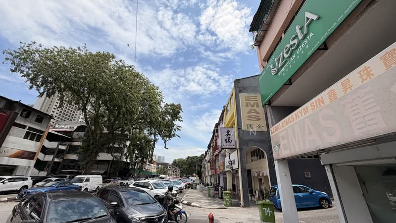 Shop / Office for Rent in Taman United (Jalan Klang Lama (Old Klang Road)) - Jess Tan - Exterior - PropertyGuru.com.my