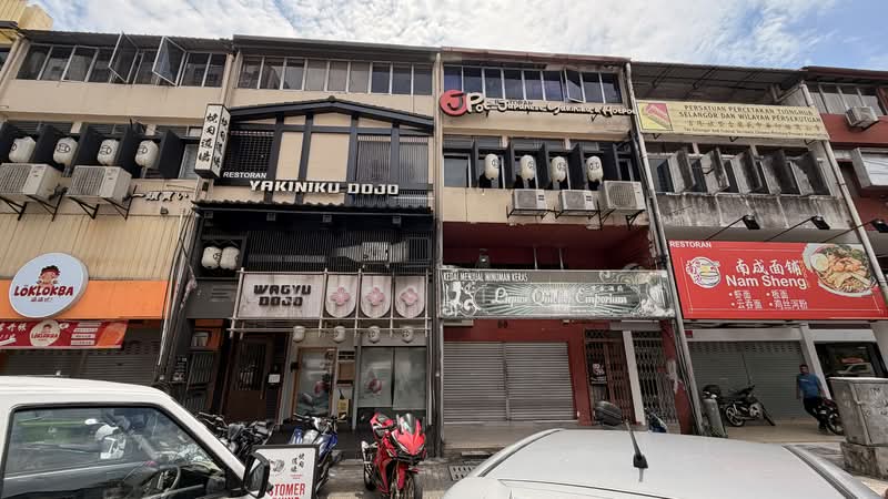 Shop / Office for Rent in Taman United (Jalan Klang Lama (Old Klang Road)) - Jess Tan - Exterior - PropertyGuru.com.my