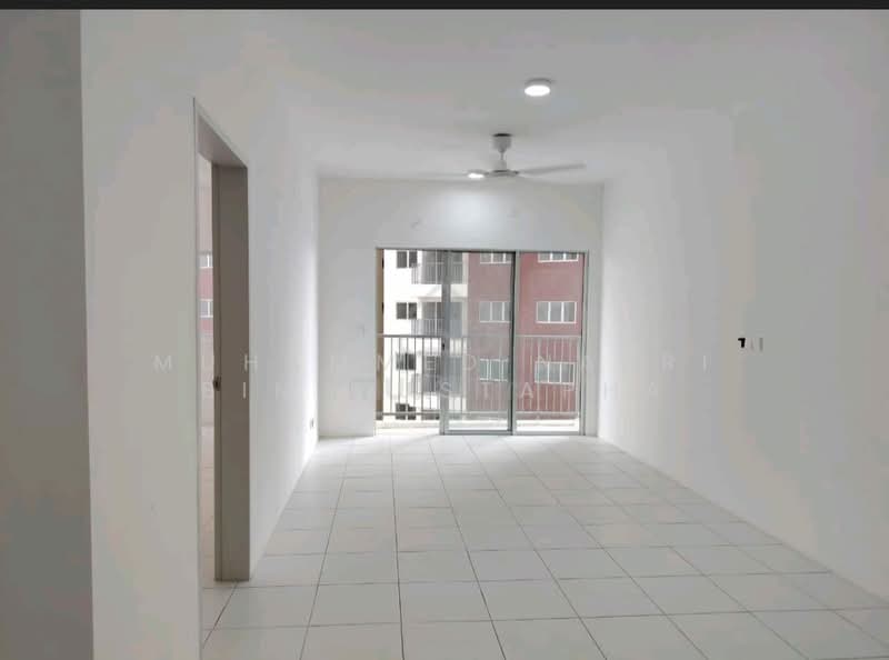 Condominium for Rent at Residensi Sateria - Muhammed Nazri bin Mustapha - Living Room - PropertyGuru.com.my