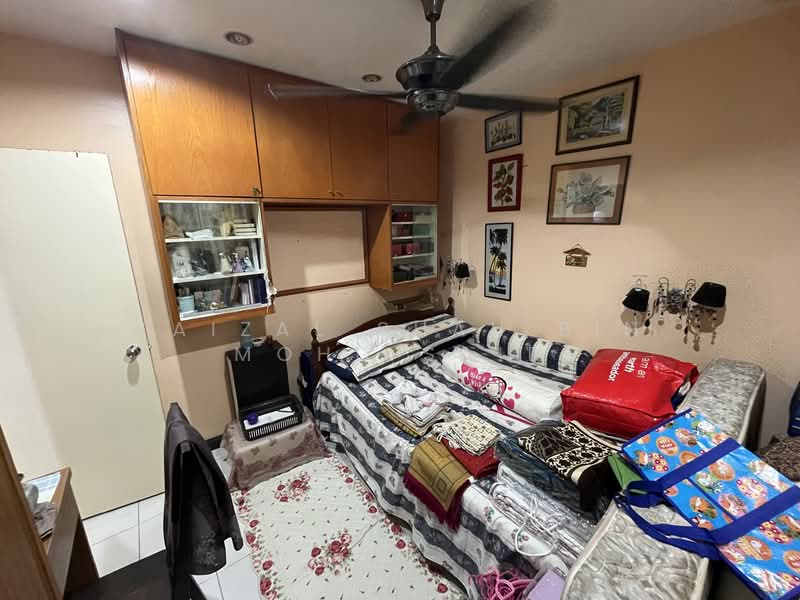 Cluster House for Sale in Seksyen U9 (Shah Alam) - Faizal Shah Bin Mohd Said - Bedroom - PropertyGuru.com.my