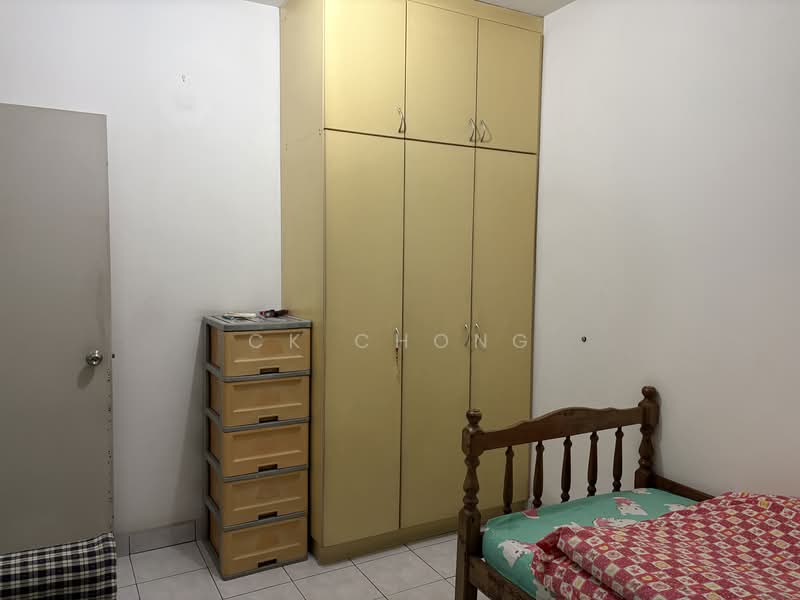 Condominium for Sale at Mentari Kondominium - CK Chong - Bedroom - PropertyGuru.com.my
