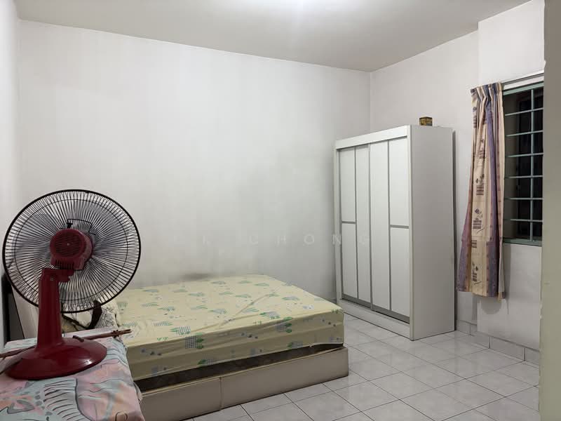 Condominium for Sale at Mentari Kondominium - CK Chong - Bedroom - PropertyGuru.com.my