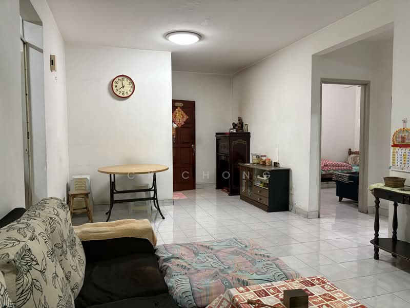 Condominium for Sale at Mentari Kondominium - CK Chong - Living Room - PropertyGuru.com.my