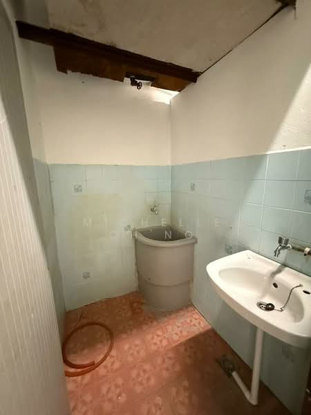 Untuk Disewa - Taman Sri Rambai Bukit Mertajam 1st Floor Shop Office for Rent