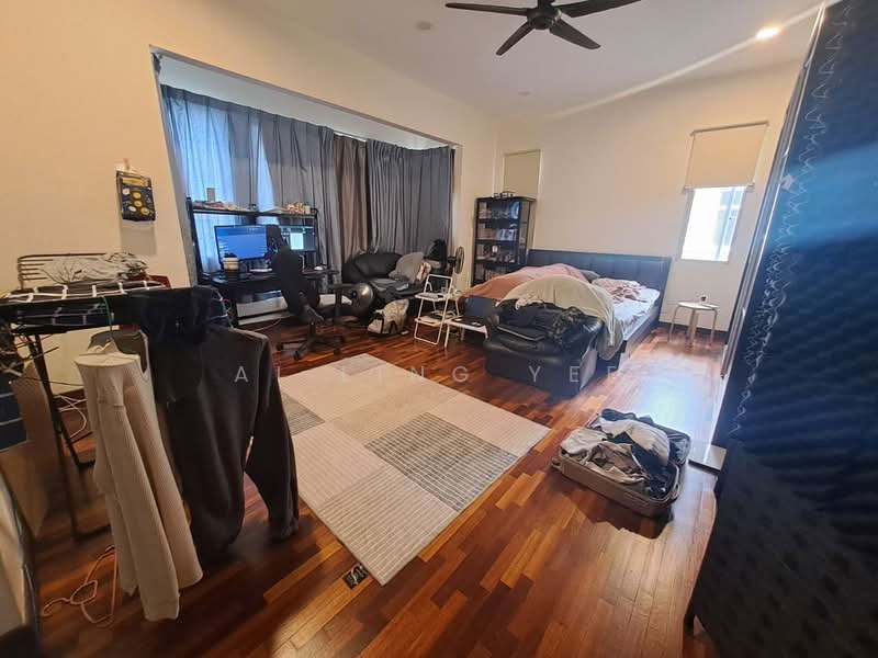 Semi-Detached House for Sale in Shah Alam (Selangor) - Ai Ling Yee - Bedroom - PropertyGuru.com.my