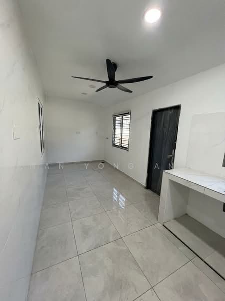 1-storey Terraced House for Sale in Taman Puteri Wangsa (Ulu Tiram) - Han Yong Ang - Interior - PropertyGuru.com.my