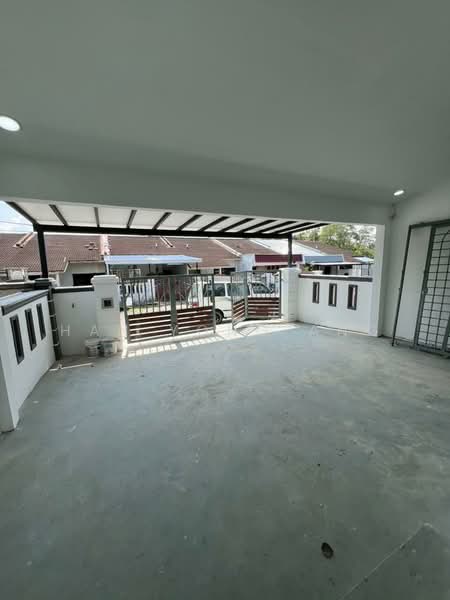 1-storey Terraced House for Sale in Taman Puteri Wangsa (Ulu Tiram) - Han Yong Ang - PropertyGuru.com.my