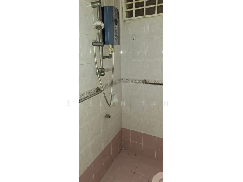 Bukit Indah untuk Untuk Dijual - RM 738,000, Mac 2026 - Bathroom - PropertyGuru.com.my