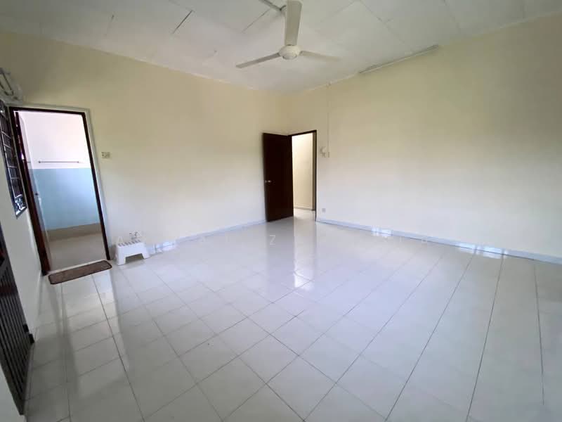 2-storey Terraced House for Sale in Kajang (Selangor) - Akmal Zakaria - PropertyGuru.com.my