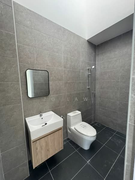 2-storey Terraced House for Sale in Batu Pahat (Johor) - ZG Law - Bathroom - PropertyGuru.com.my