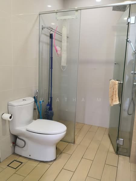 Camellia Serviced Suites untuk Untuk Disewa - RM 2,100 /bulan, Apr 2026 - Bathroom - PropertyGuru.com.my