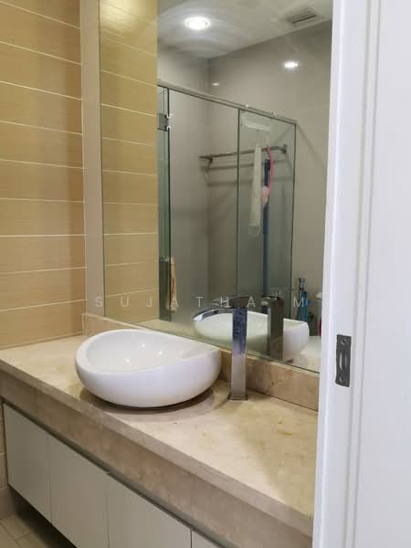 Camellia Serviced Suites untuk Untuk Disewa - RM 2,100 /bulan, Apr 2026 - Bathroom - PropertyGuru.com.my