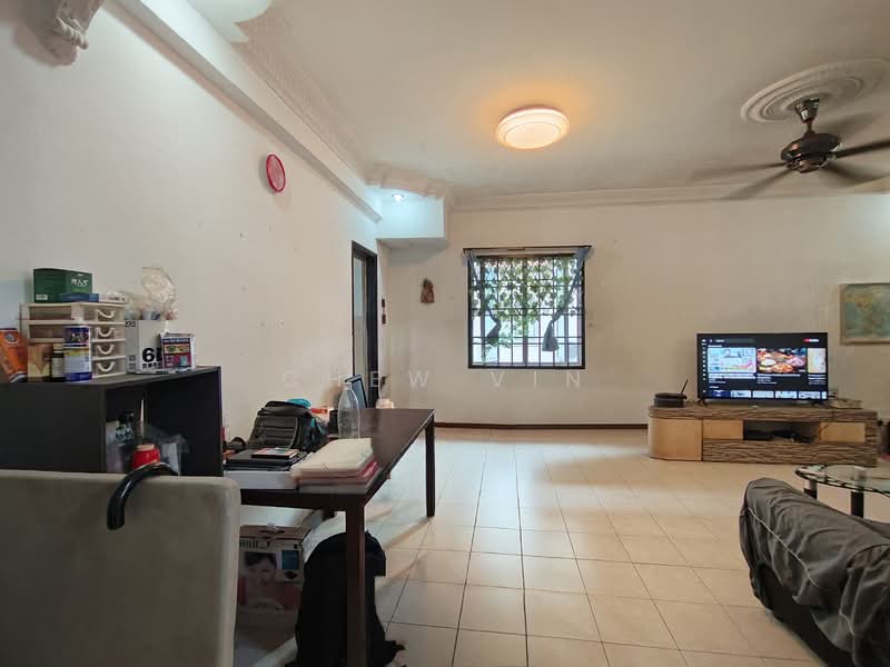Townhouse for Sale in Taman Tampoi Indah (Tampoi) - Chew Vin - Living Room - PropertyGuru.com.my