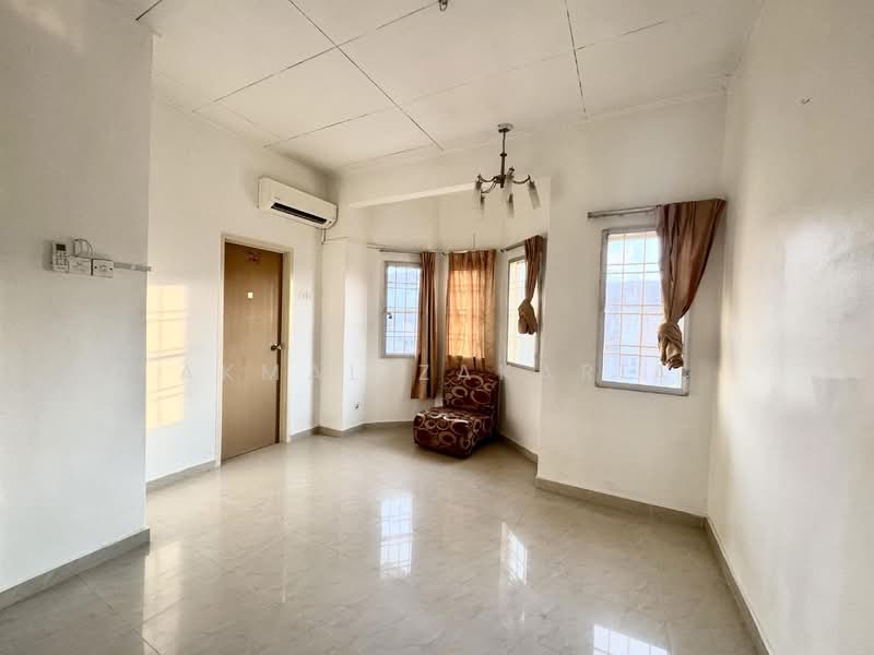 2-storey Terraced House for Sale in Puchong (Selangor) - Akmal Zakaria - PropertyGuru.com.my
