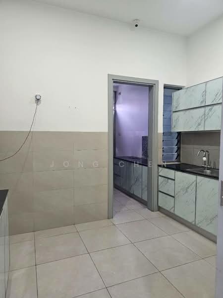 Semi-Detached House for Sale in Taman Molek (Johor Bahru) - Jong Chen - Kitchen - PropertyGuru.com.my