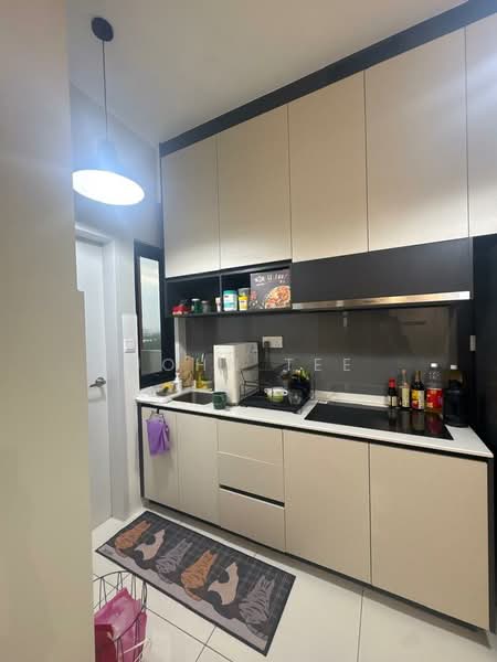 Service Residence for Rent at The Amber Residence @ TwentyFive.7 - John Tee - Kitchen - PropertyGuru.com.my