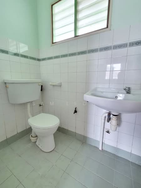 Akasia Apartment untuk Untuk Dijual - RM 288,000, Mac 2026 - Bathroom - PropertyGuru.com.my