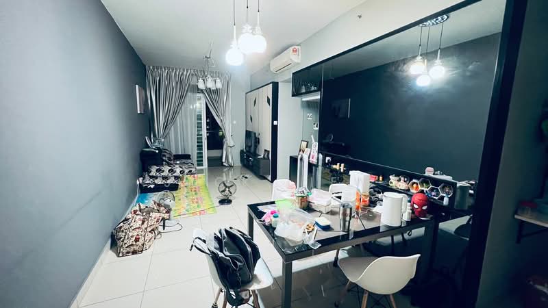 Mutiara Ville untuk Untuk Dijual - RM 455,000, Feb 2026 - Living Room - PropertyGuru.com.my
