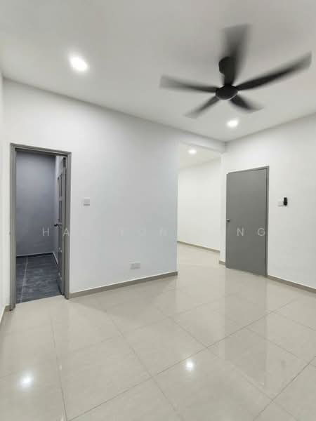 Taman Molek untuk Untuk Dijual - RM 658,000, Mac 2026 - Interior - PropertyGuru.com.my
