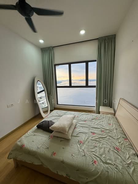 Bay Laurel @ Country Garden Danga Bay untuk Untuk Disewa - RM 3,000 /bulan, Mac 2026 - Bedroom - PropertyGuru.com.my