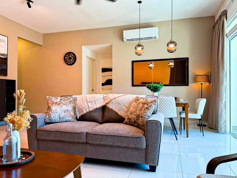 Ferringhi Residence 2 untuk Untuk Disewa - RM 4,688 /bulan, Mac 2026 - Living Room - PropertyGuru.com.my
