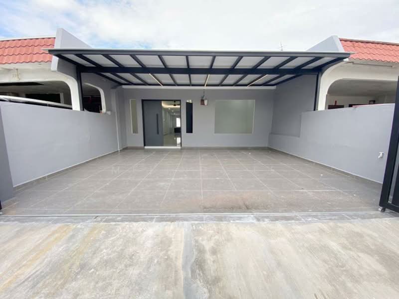 1-storey Terraced House for Sale in Taman Johor Jaya (Johor Bahru) - Melinda Ee - Exterior - PropertyGuru.com.my