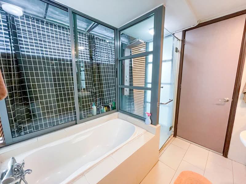 Saujana Residency untuk Untuk Dijual - RM 1,350,000, Mac 2026 - Bathroom - PropertyGuru.com.my