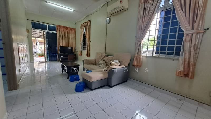 MEGAH RIA untuk Untuk Dijual - RM 510,000, Mac 2026 - Living Room - PropertyGuru.com.my