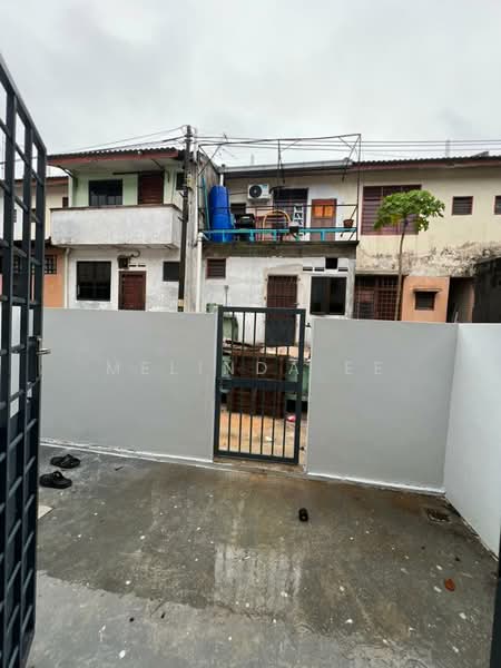 2-storey Terraced House for Sale in Taman Puteri Wangsa (Ulu Tiram) - Melinda Ee - PropertyGuru.com.my