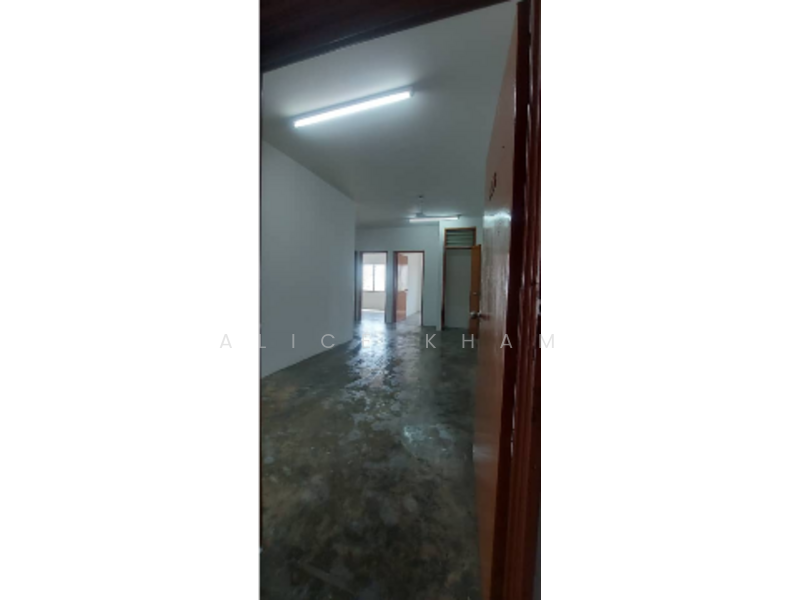 Shop for Sale in Taman Seri Berembang (Port Klang (Pelabuhan Klang)) - Alice Kham - Interior - PropertyGuru.com.my