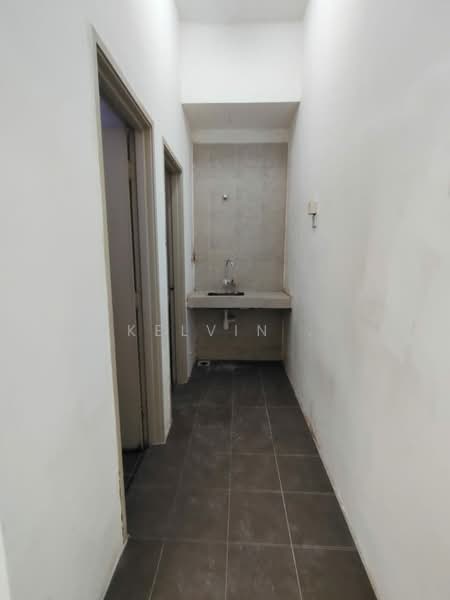 Shop / Office for Rent in Kota Damansara (Selangor) - Kelvin . - Corridor - PropertyGuru.com.my