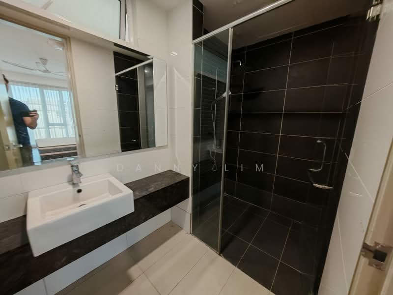 Service Residence for Rent at Temasya 8 - Danny Lim - Bathroom - PropertyGuru.com.my