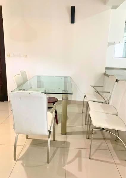 Surin Condominium untuk Untuk Disewa - RM 2,300 /bulan, Feb 2026 - Dining Room - PropertyGuru.com.my