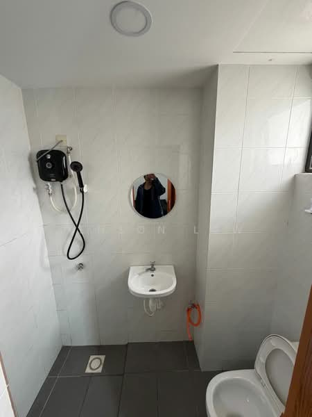 Apartment for Rent at Camellia Residences - Jenson Low - Bathroom - PropertyGuru.com.my