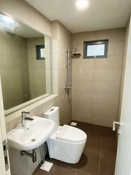 Condominium for Rent at Lakefront Residence - Tien Ee Yap - Bathroom - PropertyGuru.com.my