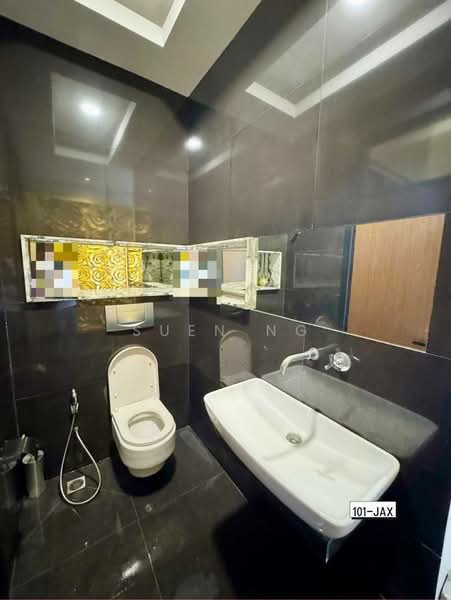 Semi-Detached House for Rent in Setia Eco Park (Setia Alam) - Suen Ng - Bathroom - PropertyGuru.com.my