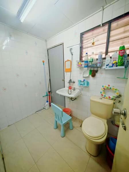 Taman Sri Bintang untuk Untuk Dijual - RM 1,350,000, Feb 2026 - Bathroom - PropertyGuru.com.my