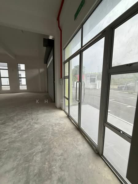 Semi-D Factory for Rent in Puchong (Selangor) - KH Diong - Entrance - PropertyGuru.com.my
