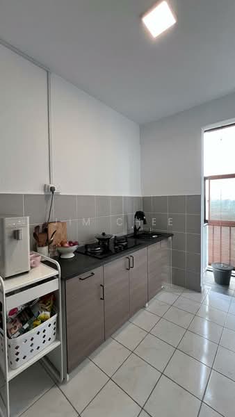 PR1MA @ LARKIN INDAH untuk Untuk Disewa - RM 2,300 /bulan, Mac 2026 - Kitchen - PropertyGuru.com.my