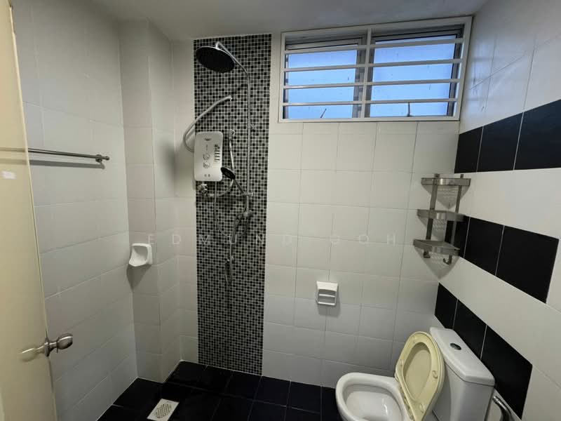 Taman Pelangi Semenyih 2 untuk Untuk Dijual - RM 468,000, Apr 2026 - Bathroom - PropertyGuru.com.my
