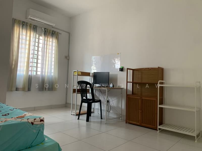 2-storey Terraced House for Sale in Taman Pelangi Semenyih 2 (Semenyih) - Soon Sheng Law - Study - PropertyGuru.com.my
