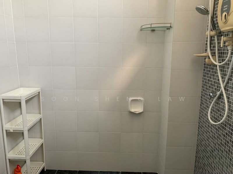 2-storey Terraced House for Sale in Taman Semenyih Pelangi 2 (Beranang) - Soon Sheng Law - Bathroom - PropertyGuru.com.my