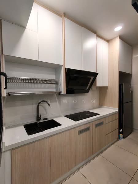 Condominium for Sale at Sky Condominium (Skyz Residence) - KS Wong - Kitchen - PropertyGuru.com.my
