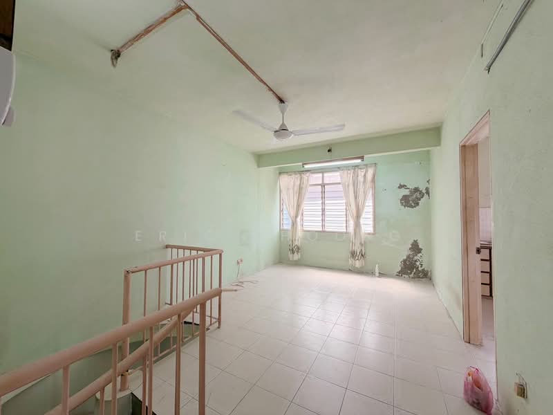 Flat for Sale at Taman Jelimas - Eric Choong - Interior - PropertyGuru.com.my